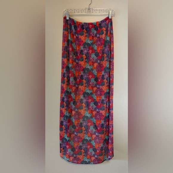 Hutch Jelena Sheer Floral Print Wrap Cover Up Skirt Size Medium NWOT - Picture 5 of 5